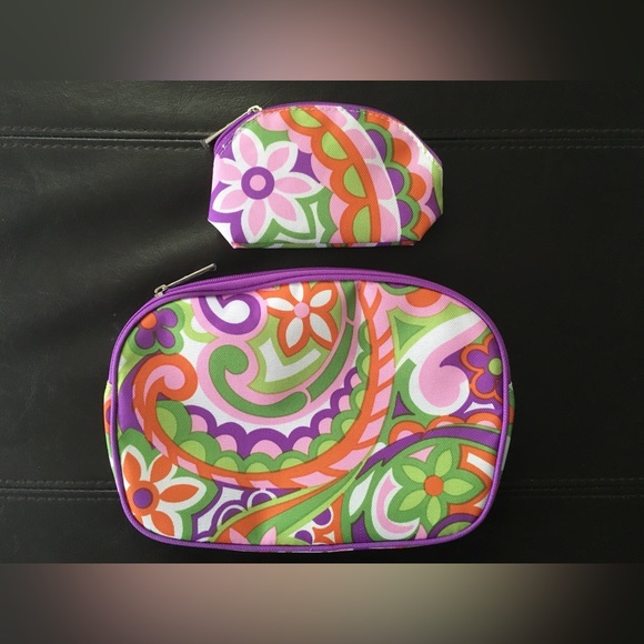 Two Clinique Multi Colored Cosmetic Bags - Picture 6 of 7
